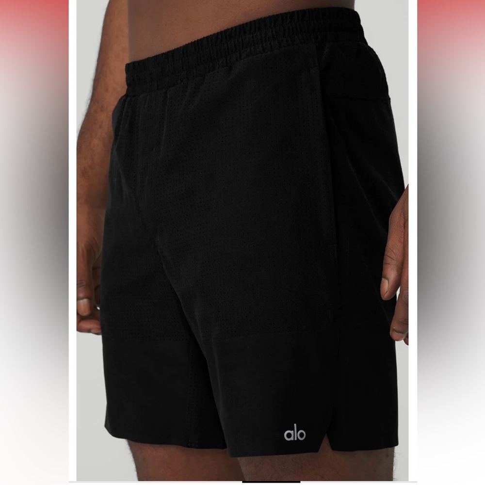 Alo Yoga 7” Traction Shorts